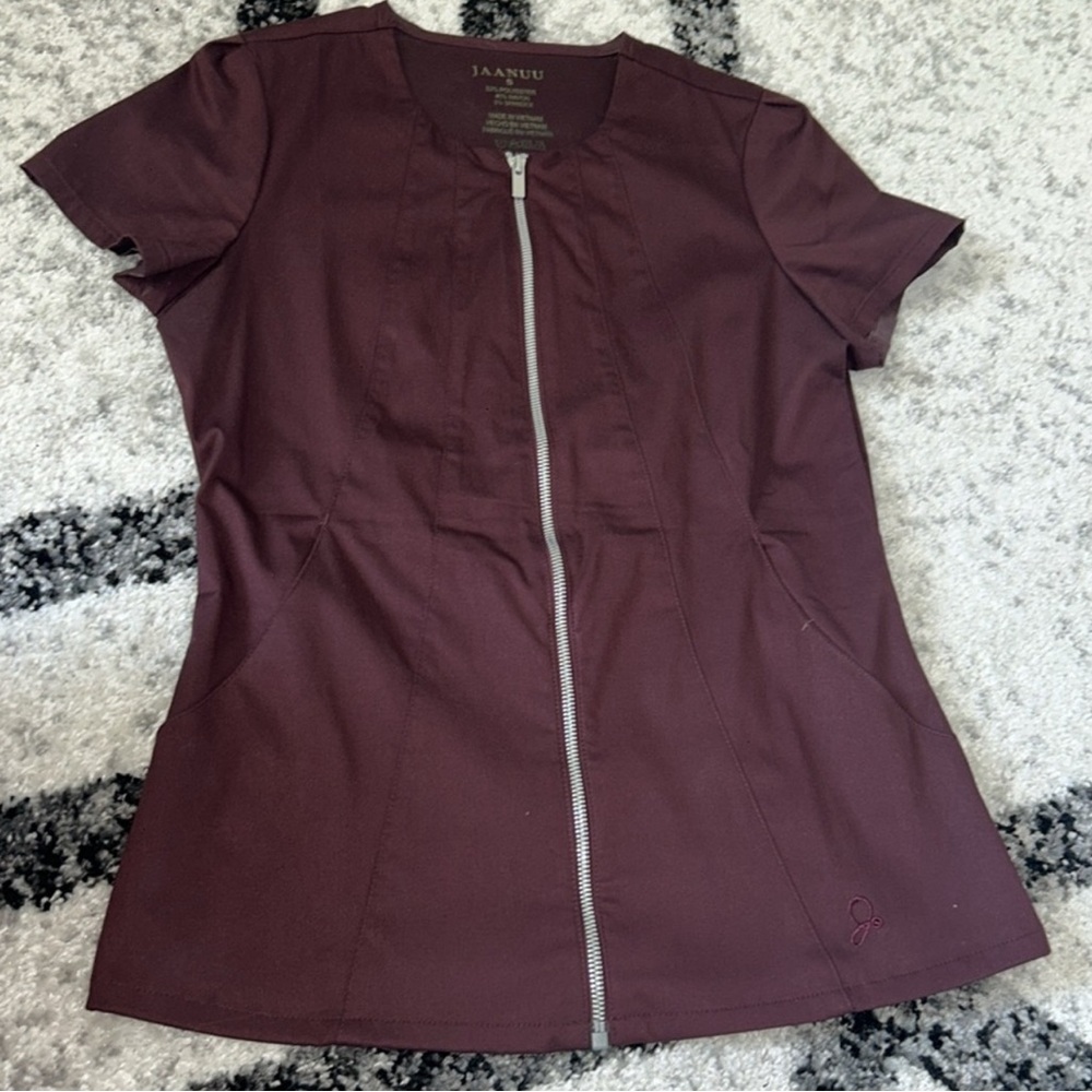 JAANUU SMALL Maroon with Silver Zipper scrub top